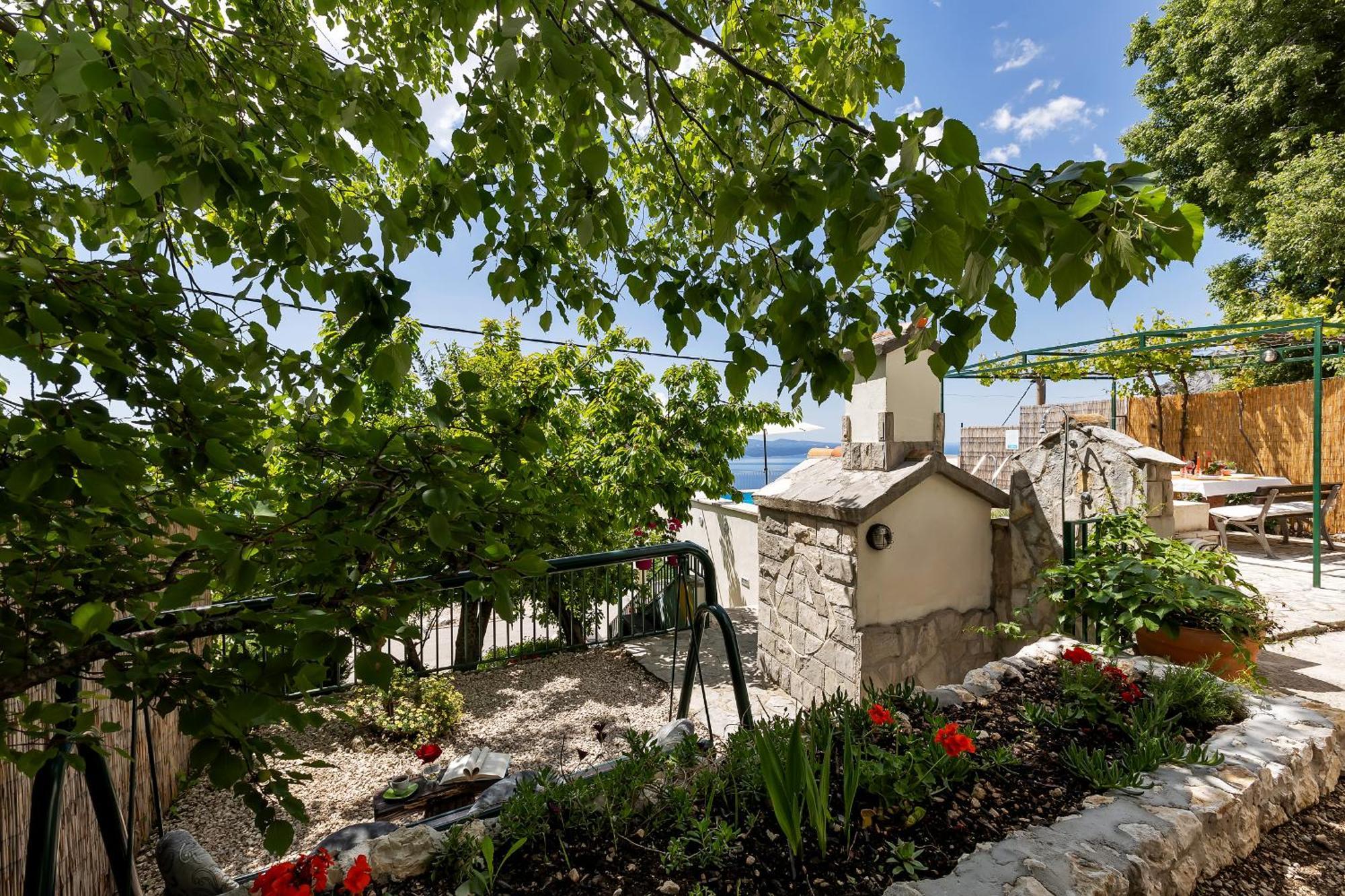 Holiday Home Marta With Heated Pool,Grill,Sea View Bast Exterior foto